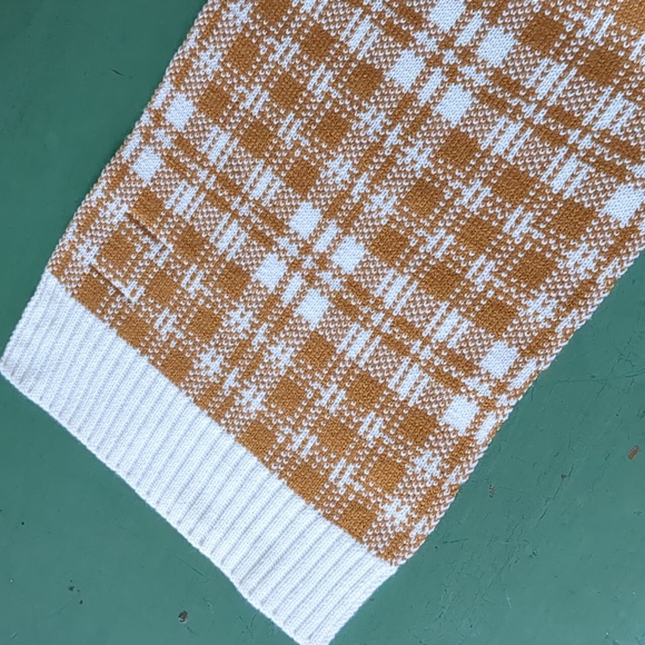 NWT Timberland cream and tan plaid scarf - Picture 6 of 8
